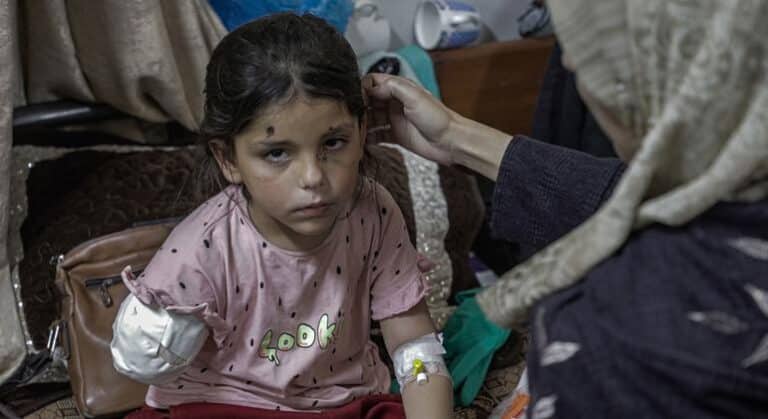 Gaza: "Niños con metralla en el corazón y balas en el cerebro"