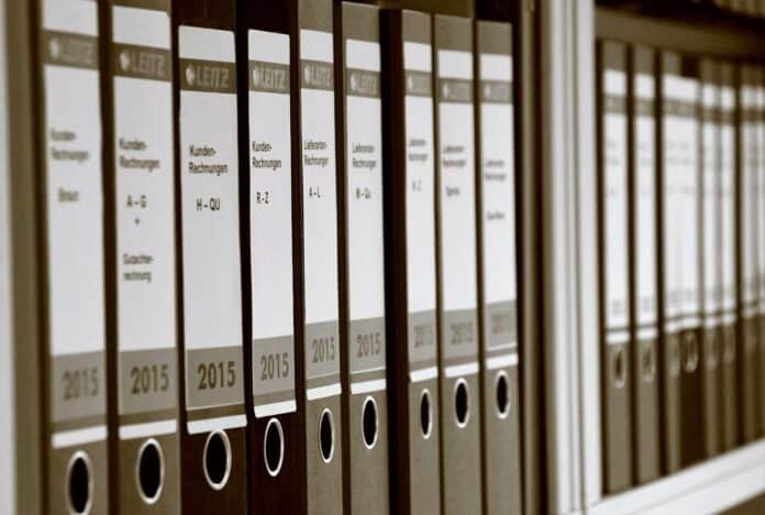 Redkom informa sobre la nueva información relacionada con la factura electrónica en España