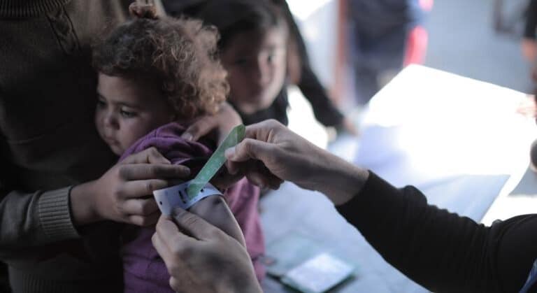 Gaza: 57 niños muertos por desnutrición, según la OMS