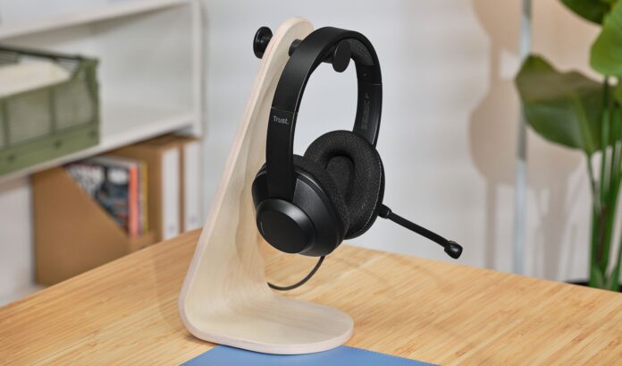 Trust presenta los auriculares Ayda Max con tecnología ENC