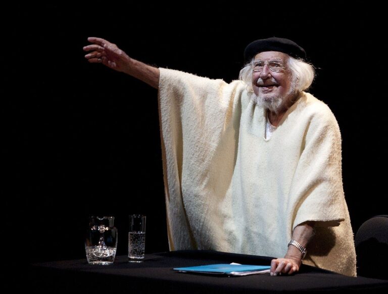 Cien años de Ernesto Cardenal: La Fundación presenta una nueva edición de sus Premios Internacionales