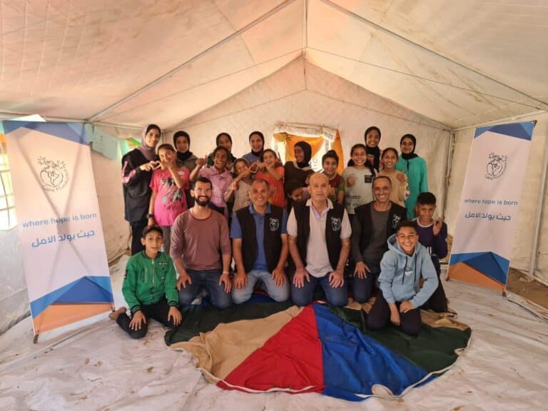 Global Humanitaria lanza la campaña 'Cartas desde Gaza' para visibilizar la situación de la infancia