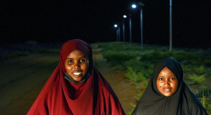 El poder para el pueblo: financiación del desarrollo comunitario en Somalia