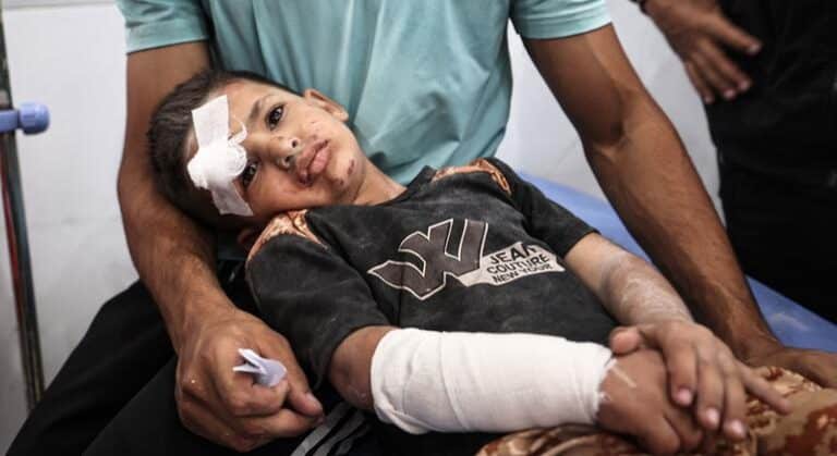 Gaza: Los palestinos tienen la opción de morir de hambre o ser asesinados intentando recibir comida