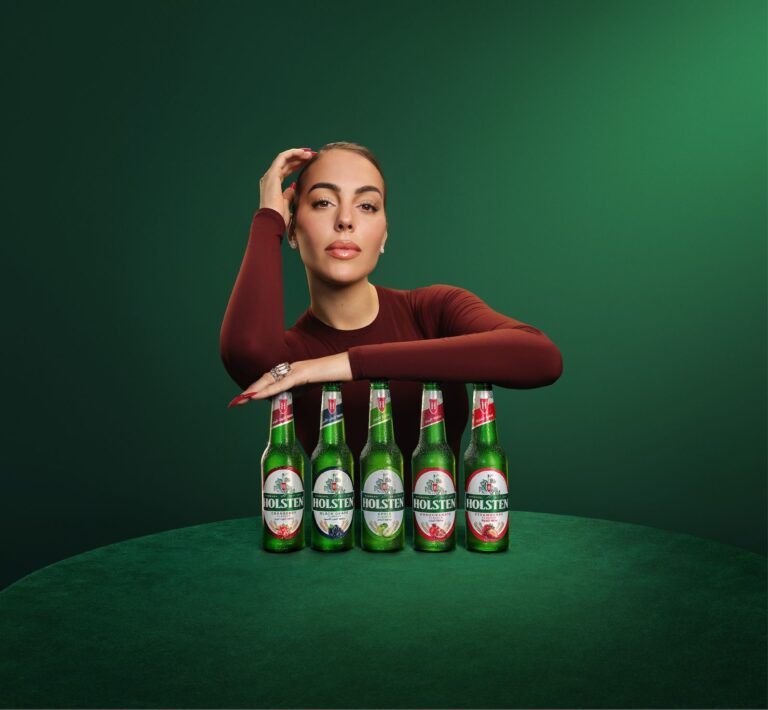 Georgina Rodríguez lleva su poder de estrella a la nueva y audaz campaña de Holsten en Arabia Saudí