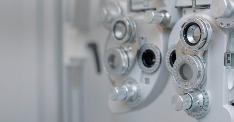 Grupo Prats impulsa la formación en óptica-optometría con una convocatoria que supera los 1.500 profesionales