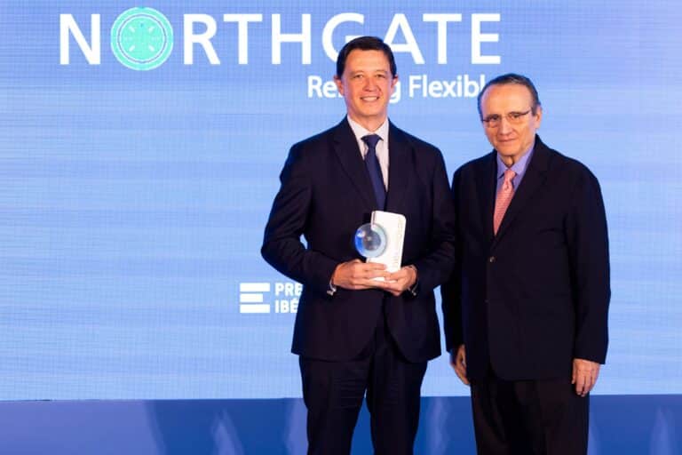 Northgate Renting Flexible recibe el premio como la mejor empresa de movilidad 2024 en la gala Neomotor de Prensa Ibérica