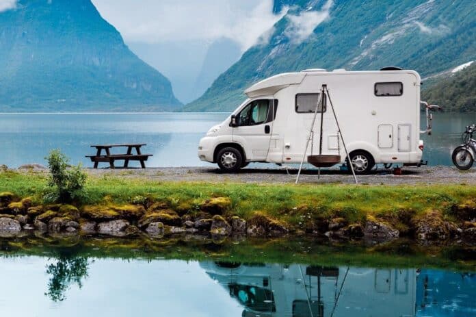 Más viajes y más protección: 6 de cada 10 españoles contratarán un seguro de viaje este verano