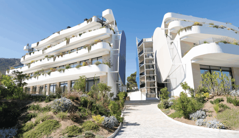 Delfin Natura abre sus puertas en El Albir (Alicante) con una fórmula mixta de propiedad y alquiler vacacional gestionado por Goya Real Estate