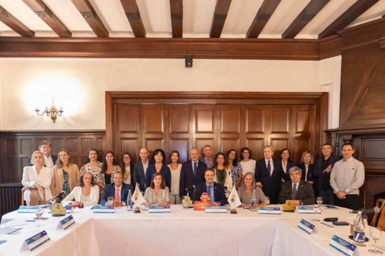 Euskadi avanza en la gestión de enfermedades raras: diálogo estratégico por una atención más equitativa