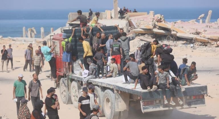 Hambre en Gaza, solución de los dos Estados, tsunami en el Pacífico... Las noticias del miércoles