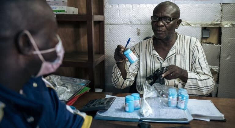 Los cortes masivos a la ayuda en la respuesta al VIH SIDA ponen en riesgo millones de vidas