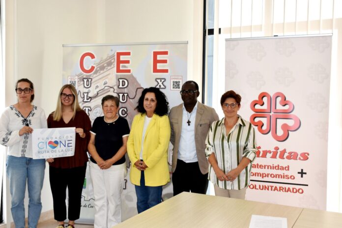 Ruta de la Luz y las ópticas de Cee donan gafas a 80 personas en situación de vulnerabilidad