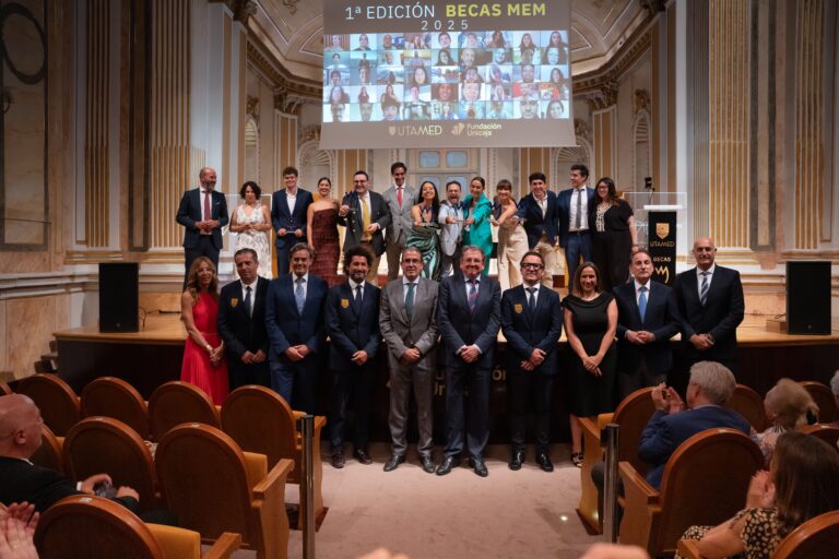 UTAMED celebra la gala de entrega de las becas MEM-Fundación Unicaja en un emotivo homenaje al talento