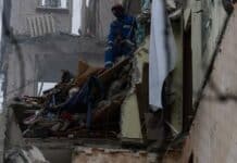 Ataques con Drones Rusos Causan la Muerte de Diez Personas en Jarkov y Zaporiyia Mueren diez personas en Jarkov y Zaporiyia, en Ucrania, por ataques con drones rusos