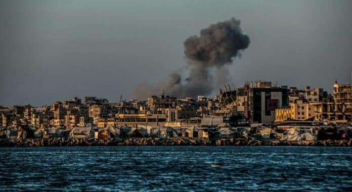 Gaza: Las fuerzas israelíes matan en dos días a 105 palestinos que buscaban comida