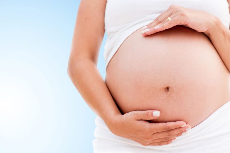 Día Mundial de la Obstetricia: Policlínica Gipuzkoa refuerza su compromiso con la salud materna y promueve cuidar el embarazo desde el primer día