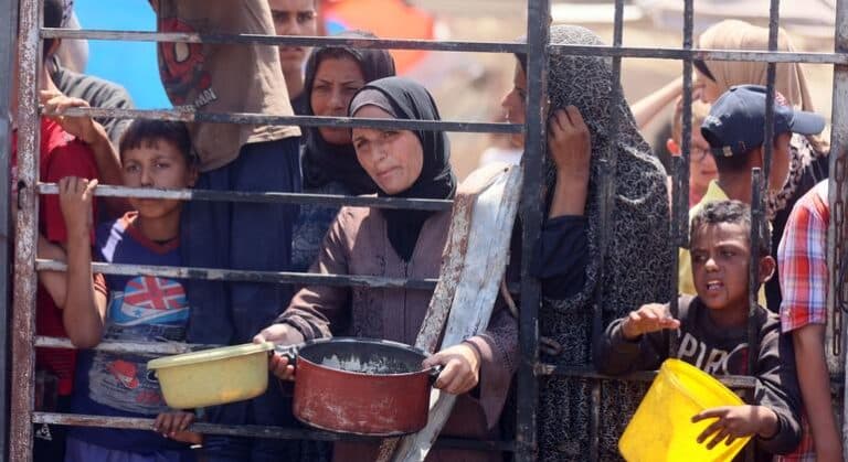 Gaza, un entorno post apocalíptico en el que los niños mueren de hambre en silencio