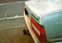 Guía definitiva: Multas, normativa y consejos para llevar una bola de remolque homologada en España