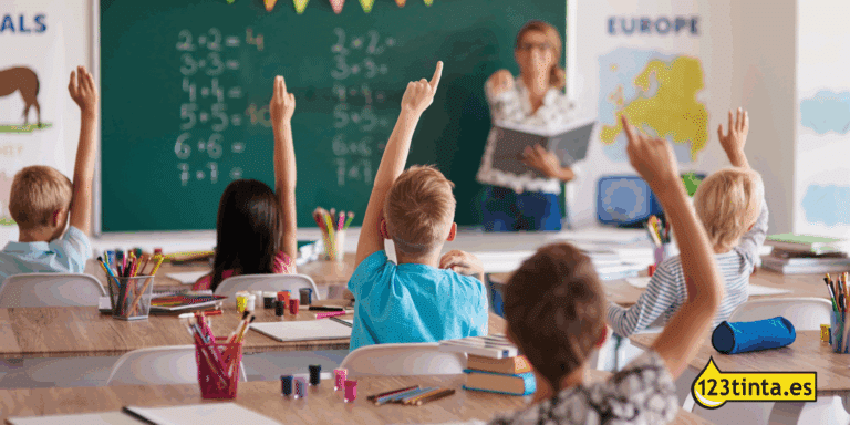 123tinta.es ofrece consejos para ahorrar esta "vuelta al cole", más cara que otros años