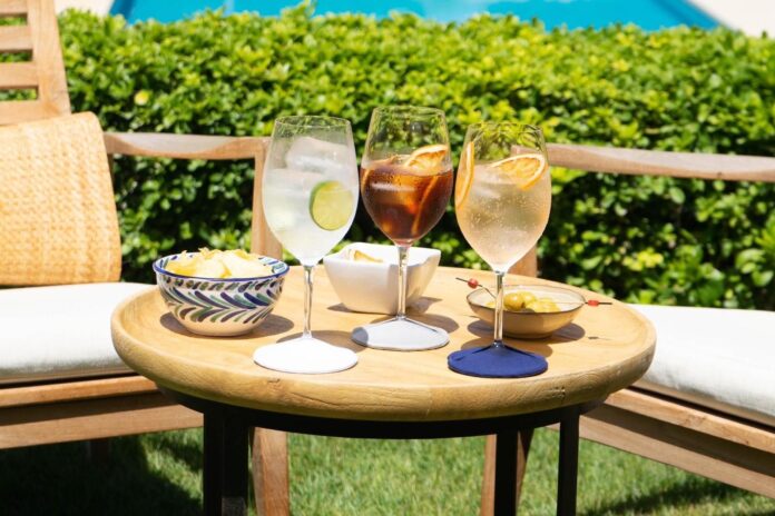 Dripless lanza su nueva web y apuesta por el ‘branding’ único en eventos, bodegas y restauración