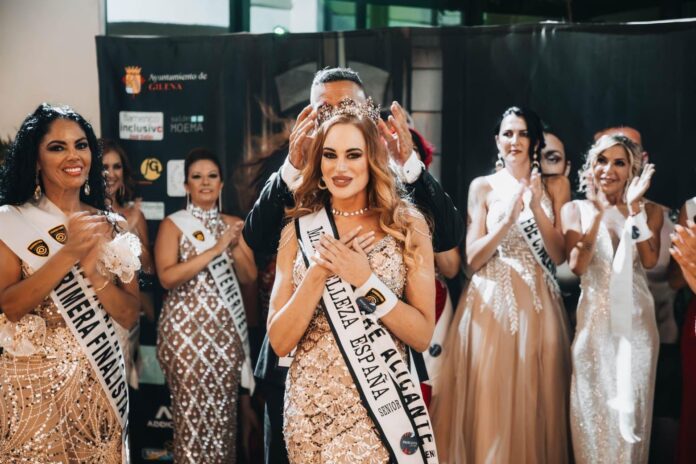 Eva María Hernández Ramos, coronada Miss Belleza España Senior 2025: "La verdadera belleza es autenticidad, cultura y compromiso"
