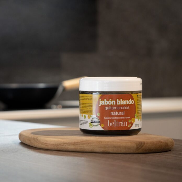 Jabón blando Beltrán: el multiusos natural para la limpieza de cocinas, hornos y campanas