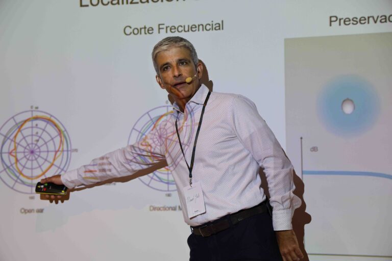 La I Masterclass 'More than Hearing' se confirma como punto de inflexión en el enfoque audición–cognición, según los audioprotesistas