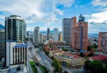 Colocar a las Personas en el Corazón de las Ciudades: Clave para Mejorar la Vida Urbana Poner a las personas en el corazón de las ciudades, clave para mejorar la vida urbana