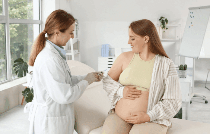 El Acompañamiento Emocional en el Parto: La Perspectiva de Paula Paula Rodríguez, matrona de Policlínica Gipuzkoa: "Es importante que la mujer se sienta acompañada en el parto, porque no sólo es un proceso físico, sino también emocional"