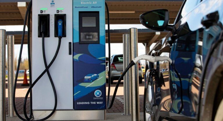 Los aranceles no frenan el comercio mundial, impulsado por los países en desarrollo y los vehículos eléctricos