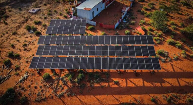 El sol y el viento superan al carbón y cubren el 100% del aumento de la demanda de electricidad en el primer trimestre de 2025