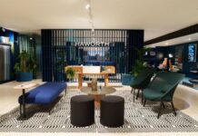 Haworth Inaugura su Showroom en Madrid: Un Espacio Innovador y Sostenible para el Diseño del Trabajo del Futuro Haworth, la marca líder en soluciones de mobiliario y espacios de trabajo, inaugura su showroom en Madrid: un nuevo punto de encuentro para el diseño, la innovación y la sostenibilidad