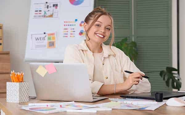 Impulso a la Formación Online para el Título Oficial de Formación Universitaria impulsa la formación online para el Título Oficial de Técnico Superior en Desarrollo de Aplicaciones Web