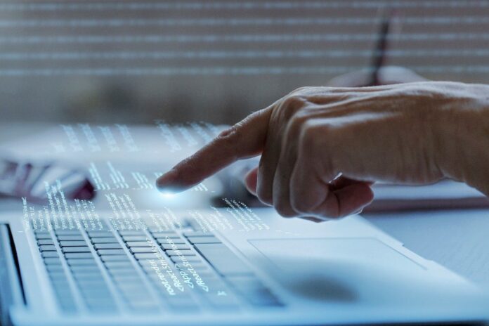 Los Datos de Salud: La Información Más Valiosa del Mercado Los datos de salud son el tipo de información más valiosa en el mercado negro digital