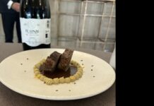 Manjares Ibéricos: Pluma, Setas y Oloroso en un Festín a la Brasa Pluma ibérica, setas y oloroso, receta ganadora del X Concurso Nacional de Cocina con Carnes a la Brasa