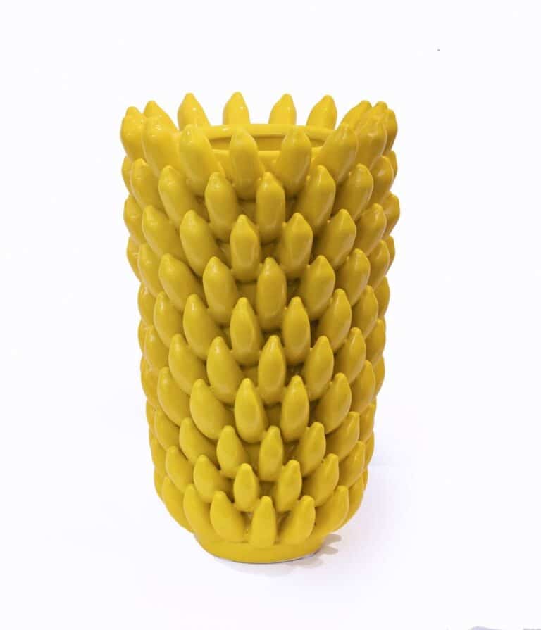 Versatilidad y carácter: jarrones para transformar cualquier espacio con arte y color