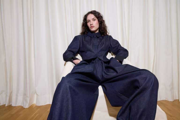 WOMANZE presenta DENIM: cuando el lujo contemporáneo se viste de urbano