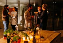 Celebraciones Empresariales: Disfruta Sin Poner en Riesgo Tu Salud y Seguridad QuirónPrevención recuerda cómo disfrutar de las celebraciones de empresa sin poner en riesgo la salud ni la seguridad