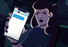 Colaboración entre EFF y AV Comparatives para Evaluar la Detección de Stalkerware en Android por Parte de Aplicaciones Antivirus woman holding phone with stalker message