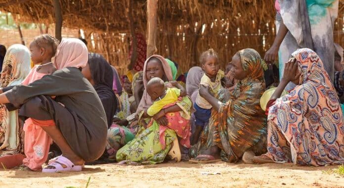 Crisis Humanitaria en Sudán: Civiles Atrapados y Ayuda Bloqueada La hambruna se recrudece en Sudán, con civiles atrapados y la ayuda humanitaria bloqueada