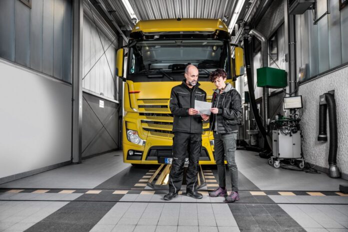 Dekra Acompaña a los Conductores Frente a los Nuevos Cambios DEKRA acompaña a los conductores ante los cambios en masas y dimensiones en la ITV