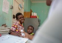 El Estancamiento en la Lucha Contra el VIH: La Necesidad de Mejores Diagnósticos y Acceso a Tratamientos en América Latina El combate mundial al VIH se estanca; América Latina precisa mejorar diagnósticos y acceso a tratamiento