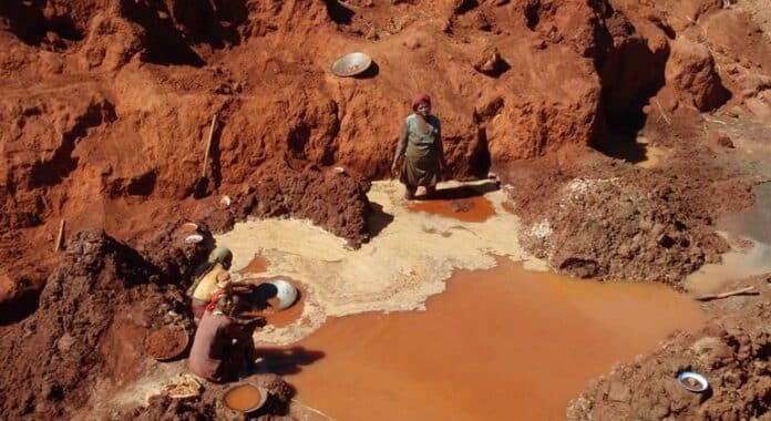 El mercurio ni para los dientes, ni para los cosméticos, ni para el oro