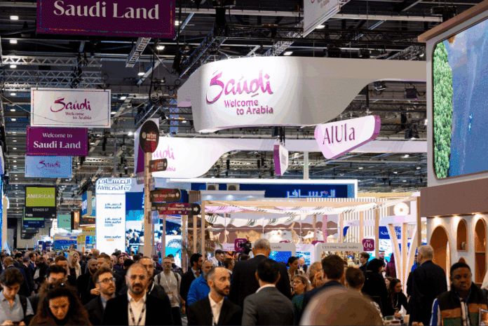 El Turismo Saudí Atrae al Público y Fortalece Alianzas Globales El turismo saudí cautiva al público y refuerza las alianzas globales en la WTM 2025