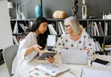 Empresas Familiares Valencianas: Pioneras en el Relevo Generacional en España La empresa familiar valenciana, a la cabeza en relevo generacional en España