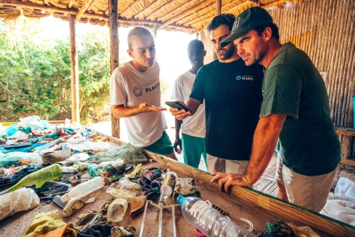 España lanza el primer espacio de datos oceánicos sobre plástico: el nuevo 'oro azul'