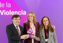 FCC Reconoce a Fundación ONCE por su Compromiso con las Mujeres Víctimas de Violencia de Género FCC premia a Fundación ONCE por su labor y atención a las mujeres víctimas de violencia de género