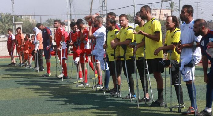 Futbolistas Amputados Renacen en las Ruinas de Gaza Futbolistas amputados recuperan la esperanza en medio de las ruinas de Gaza