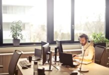 Gi Group Selecciona Más de 100 Agentes Telefónicos Bilingües para Oportunidades en Toda España Gi Group busca a más de 100 agentes telefónicos con dominio de idiomas para trabajar en toda España